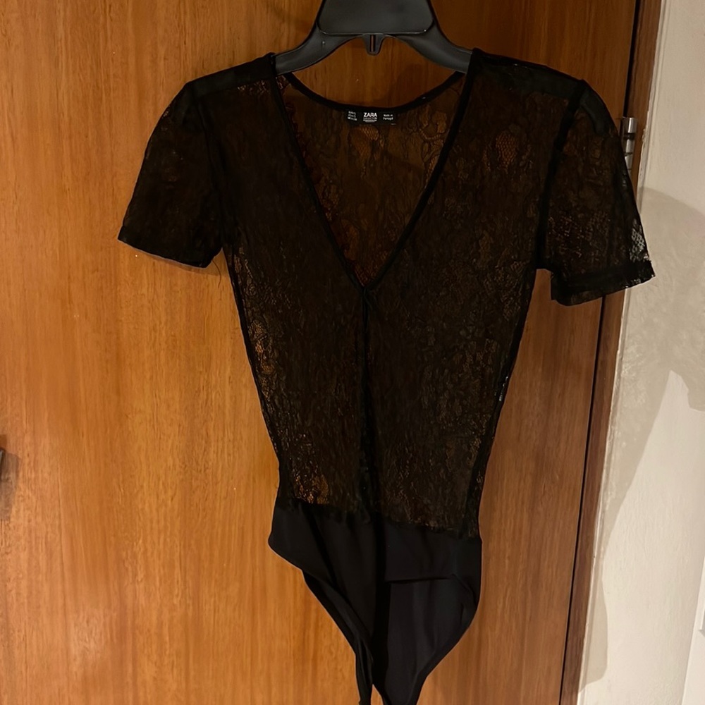 zara black bodysuit size small